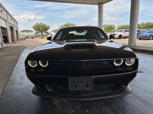 Used 2023 Dodge Challenger R/T w/ Blacktop Package RWD image 3