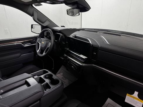 New 2026 Chevrolet Silverado 1500 LT image 60