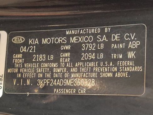 Used 2021 Kia Forte LXS FWD image 33