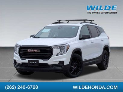 Used 2023 GMC Terrain SLE w/ Driver Convenience Package