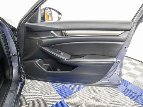 Used 2020 Honda Accord LX image 15