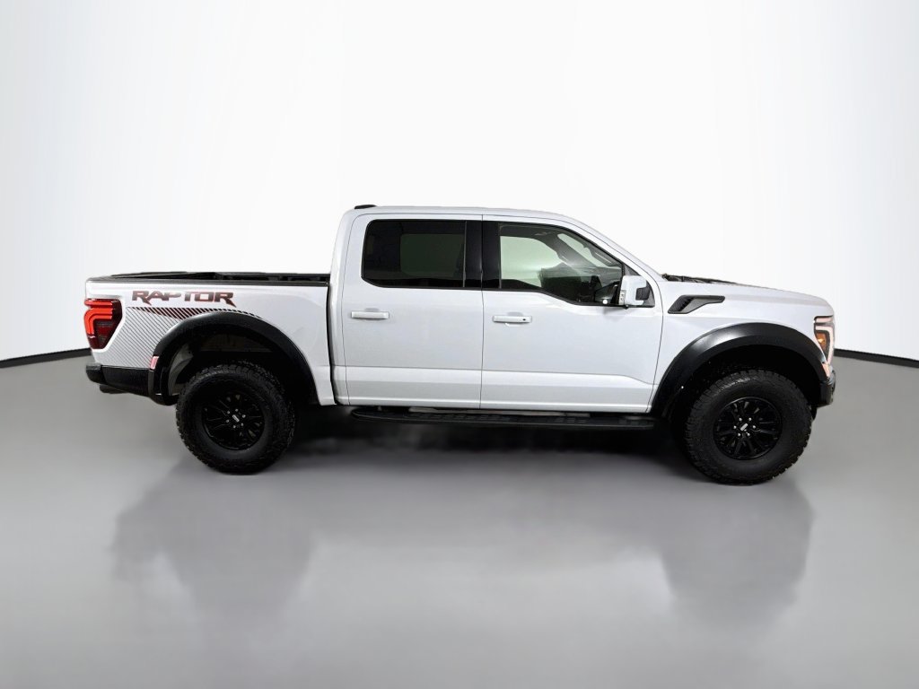Used 2025 Ford F150 Raptor AWD/4WD image 8