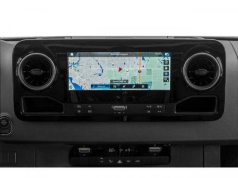 Used 2024 Mercedes-Benz Sprinter 2500 image 14