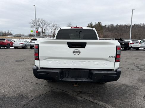 Used 2022 Nissan Frontier S w/ Technology Package image 6