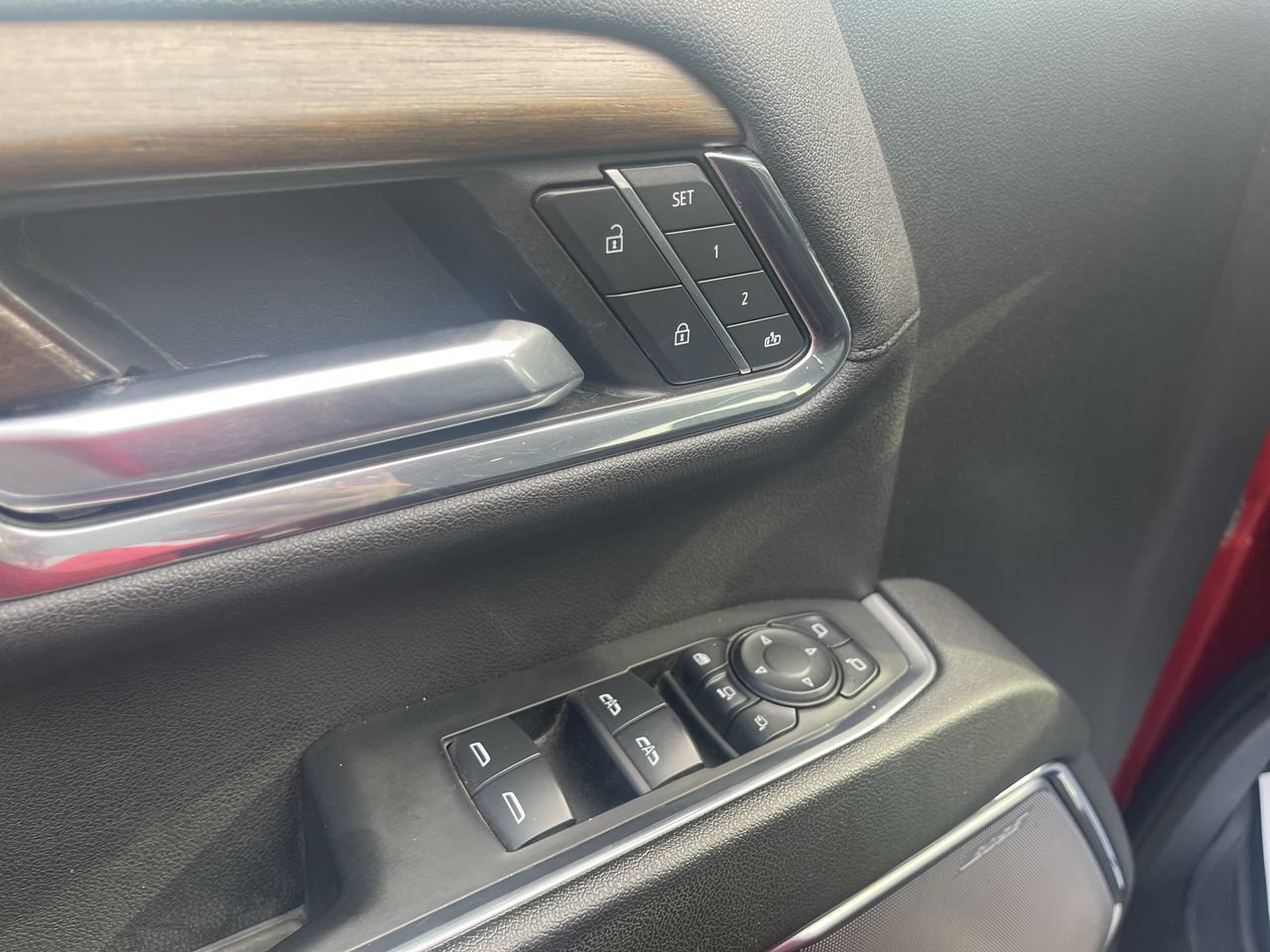 Certified 2024 Chevrolet Silverado 2500 High Country w/ High Country Premium Package AWD/4WD image 24