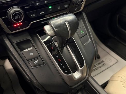 Used 2019 Honda CR-V Touring image 16