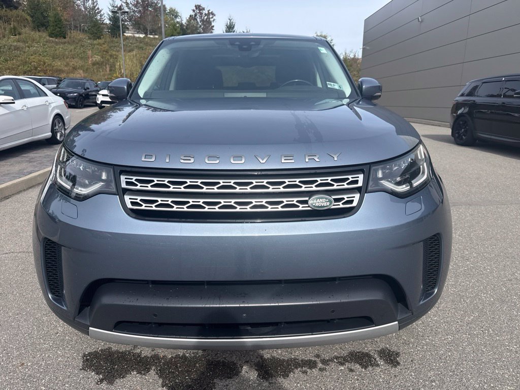 Used 2018 Land Rover Discovery HSE AWD/4WD image 2