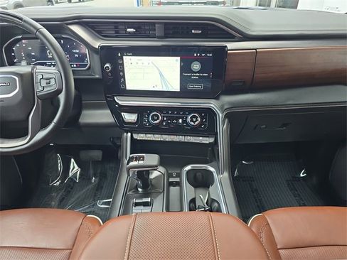 Certified 2024 GMC Sierra 1500 Denali Ultimate image 13