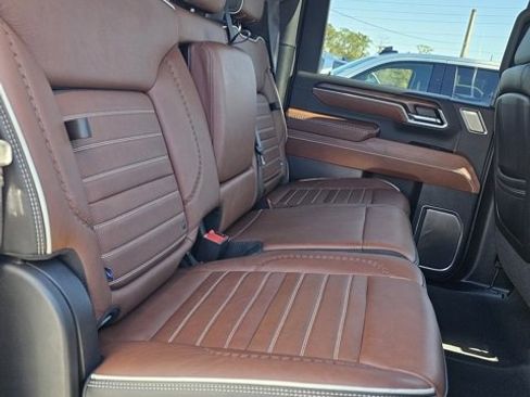 Used 2024 GMC Sierra 3500 Denali Ultimate image 23