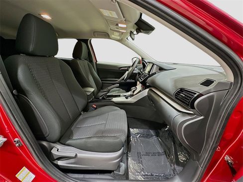 Used 2024 Mitsubishi Eclipse Cross ES image 27