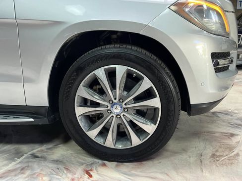 Used 2013 Mercedes-Benz GL 450 4MATIC image 38