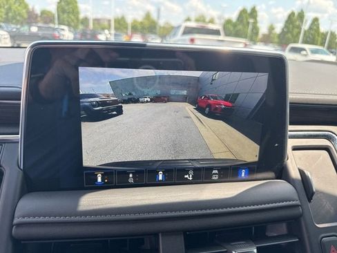 Certified 2024 Chevrolet Suburban Z71 w/ Luxury Package image 17