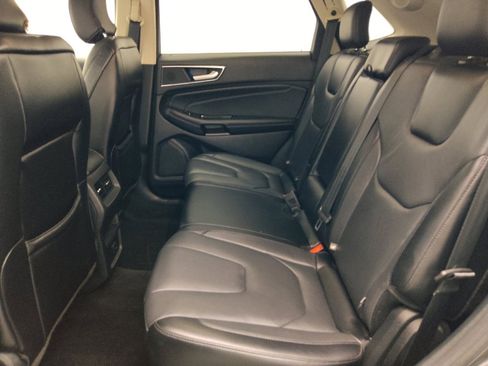 Used 2018 Ford Edge Titanium AWD/4WD image 18