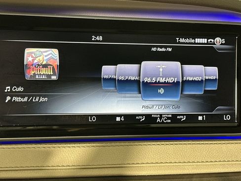 Used 2017 Mercedes-Benz S 550 4MATIC Sedan image 16