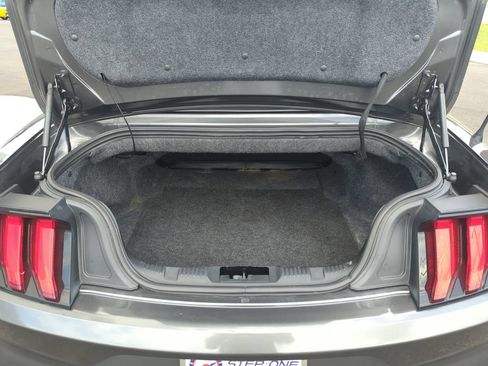 Used 2018 Ford Mustang Convertible w/ Equipment Group 101A RWD image 25