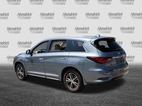 Used 2019 INFINITI QX60 Luxe w/ Essential Package FWD image 7