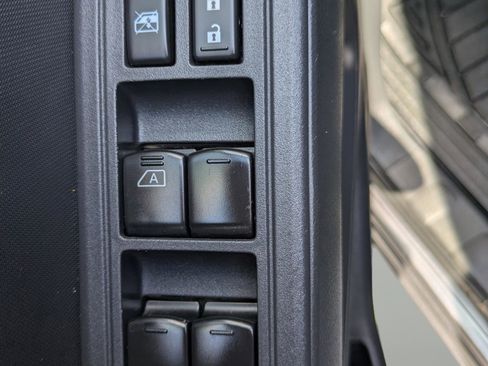 Used 2022 Nissan Frontier S w/ Technology Package image 13