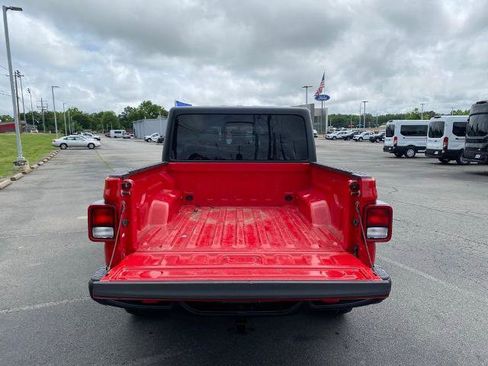 Used 2020 Jeep Gladiator Rubicon AWD/4WD image 9