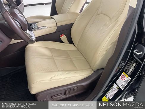 Used 2017 Lexus RX 450h AWD w/ Luxury Package image 25