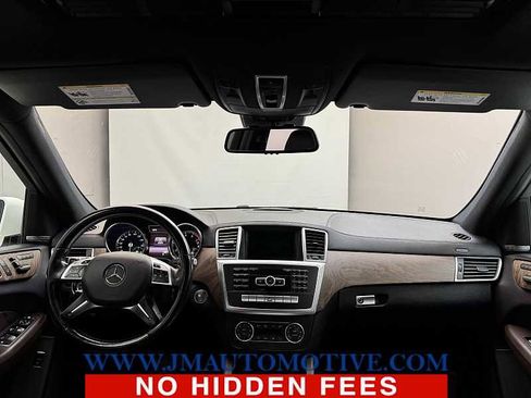 Used 2016 Mercedes-Benz GL 450 4MATIC image 12