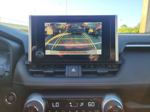 Used 2023 Toyota RAV4 XLE image 22