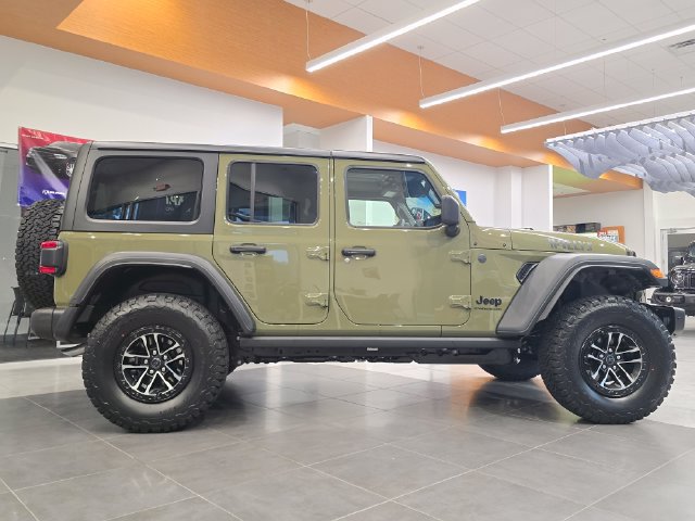 New 2026 Jeep Wrangler Unlimited Rubicon 392 AWD/4WD image 34