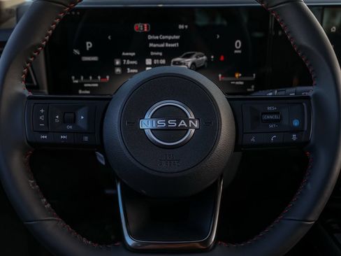 New 2026 Nissan Kicks SR FWD image 25