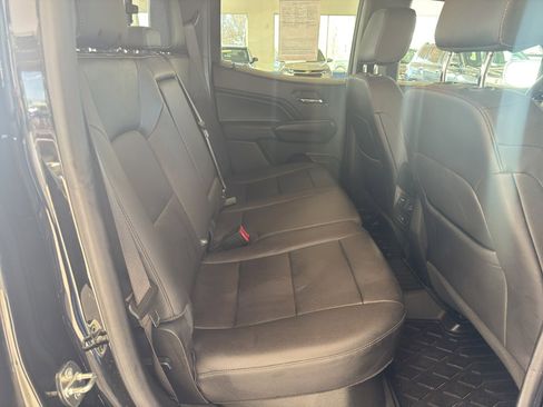 Used 2023 Chevrolet Colorado LT w/ LT Convenience Package III image 14