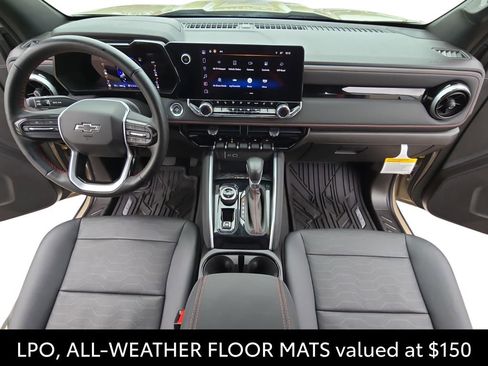 Used 2023 Chevrolet Colorado Z71 w/ Z71 Convenience Package 2 AWD/4WD image 12
