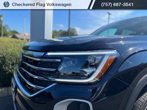 Used 2026 Volkswagen Atlas SE AWD/4WD image 12