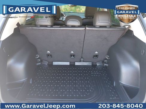 Used 2019 Jeep Compass Latitude w/ Popular Equipment Group AWD/4WD image 17
