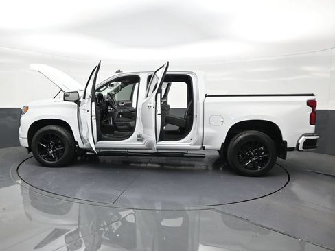 Used 2022 Chevrolet Silverado 1500 RST RWD image 30