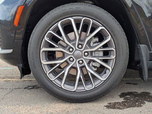 Used 2021 Jeep Grand Cherokee L Summit image 9