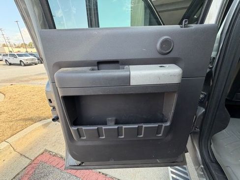 Used 2013 Ford F250 Lariat w/ Lariat Ultimate Pkg image 17