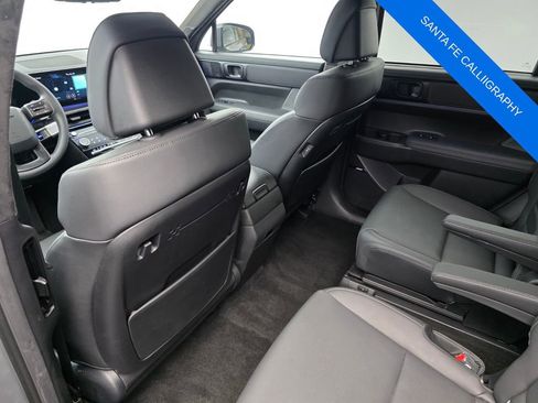 Used 2025 Hyundai Santa Fe Calligraphy FWD image 15