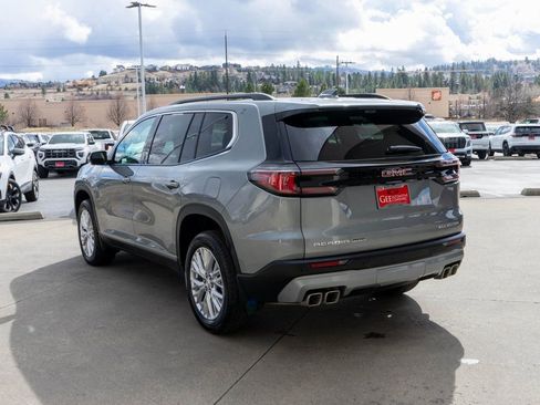 Used 2026 GMC Acadia Elevation w/ Elevation Premium Package image 5