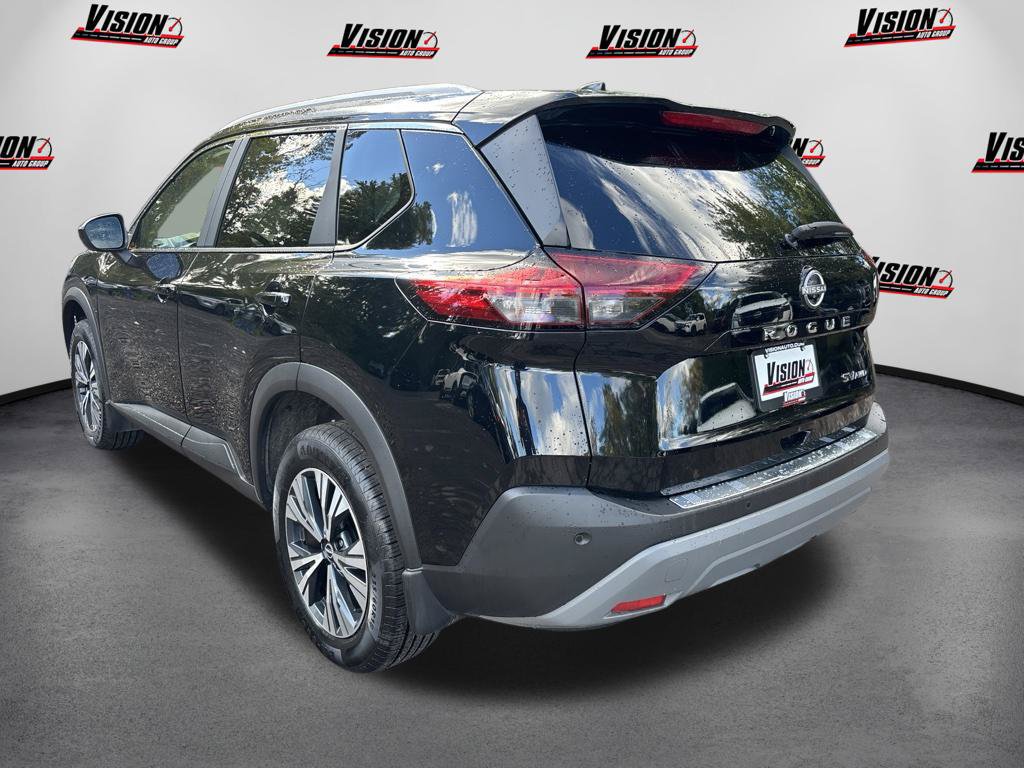 Certified 2023 Nissan Rogue SV w/ SV Premium B Package AWD/4WD image 7
