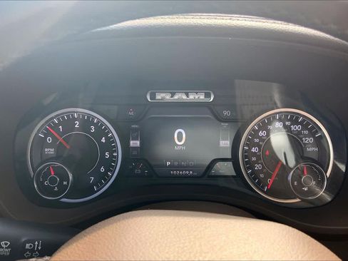 Used 2019 RAM 1500 Laramie w/ Trailer Tow Group RWD image 26