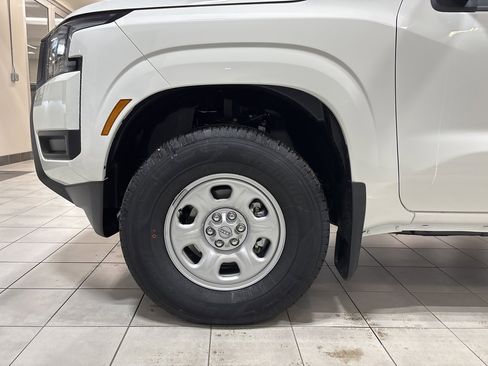 New 2026 Nissan Frontier S image 7