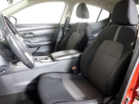 Used 2022 Nissan Sentra SV FWD image 26