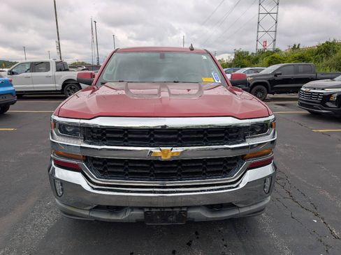 Used 2018 Chevrolet Silverado 1500 LT w/ All Star Edition AWD/4WD image 2