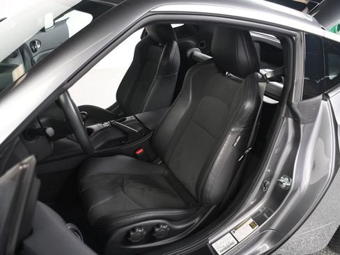 Used 2024 Nissan Z Performance w/ Floor Mat Package RWD image 29