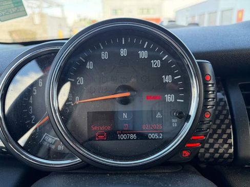 Used 2015 MINI Cooper S w/ Sport Package image 17