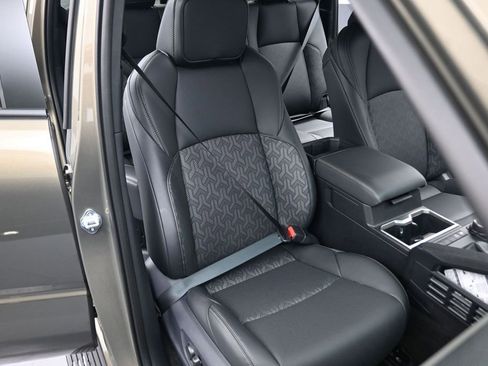 New 2026 Toyota Tacoma Limited AWD/4WD image 12