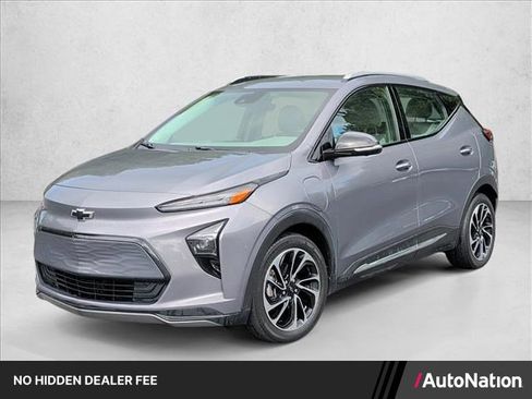 Used 2022 Chevrolet Bolt EUV Premier FWD image 1
