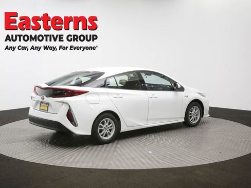 Used 2018 Toyota Prius Prime Plus image 39