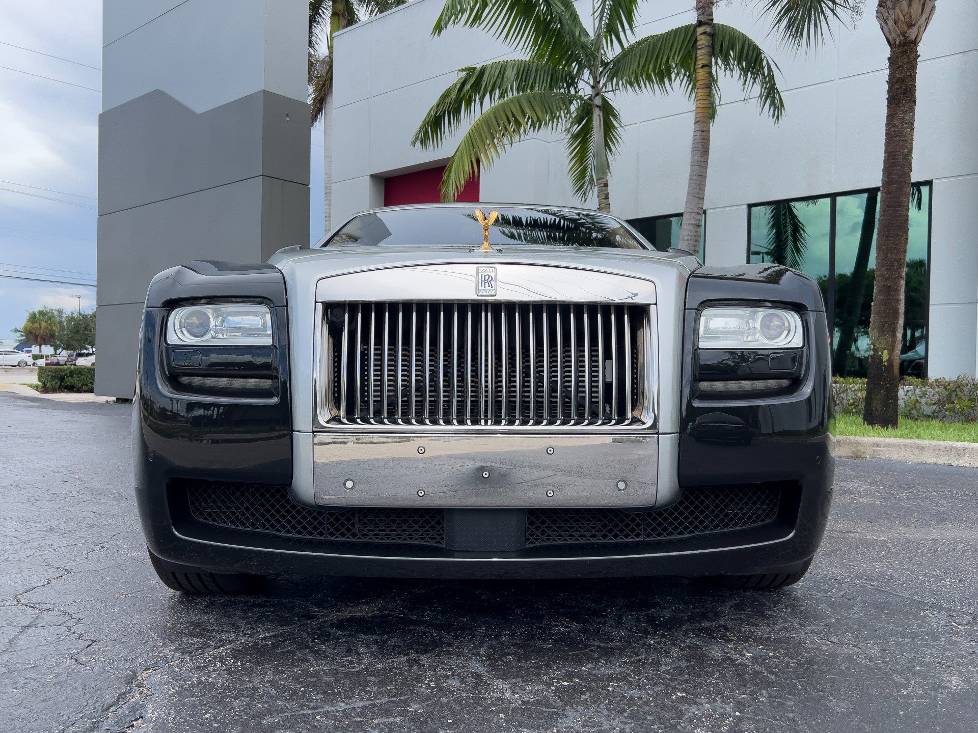 Used 2013 Rolls-Royce Ghost RWD image 14