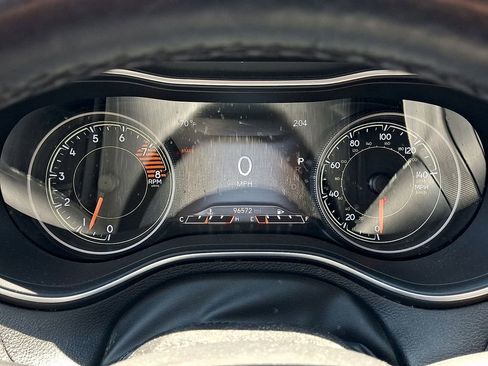 Used 2019 Jeep Cherokee Limited AWD/4WD image 22