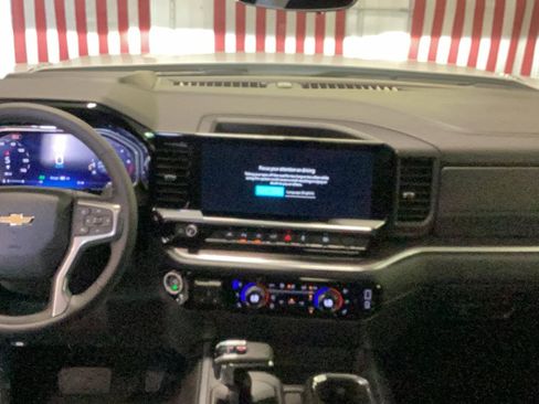 New 2026 Chevrolet Silverado 1500 LTZ AWD/4WD image 13