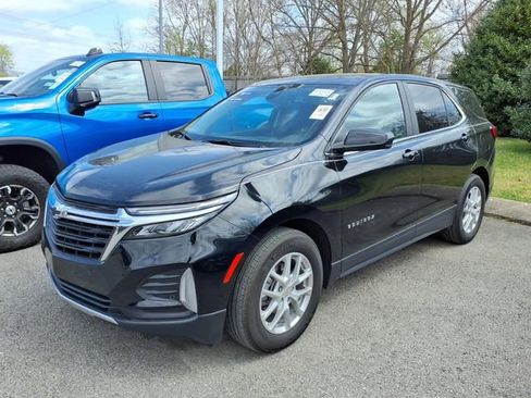 Used 2024 Chevrolet Equinox LT w/ LPO, Floor Liner Package image 3